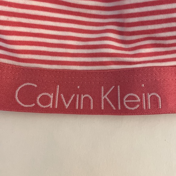 Calvin Klein Wireless Bra Pink White Stripe Lightly Lined Bralette NWT - Picture 4 of 5